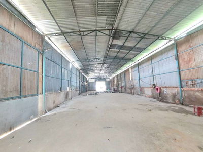 Cho thuê xưởng 600m2.Pccc vách tường,Điện 3 pha.Hội nghĩa,Tân Uyên,BD