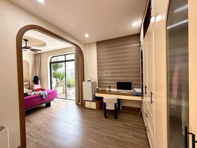 hàng HIẾM ngang  7.73M X12M- NHÀ ĐẸP ĐƯỜNG CÂY KEO- 3PN+ GARA XE HƠI