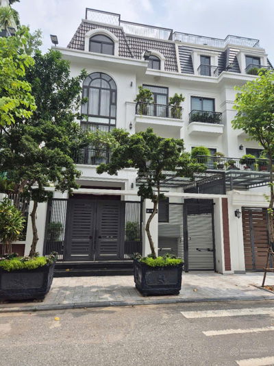 Bán Gấp 2 Căn Biệt Thự Giá Tốt Nhất Thị Trường - Khu ĐT Dương Nội - 0989 325 ***