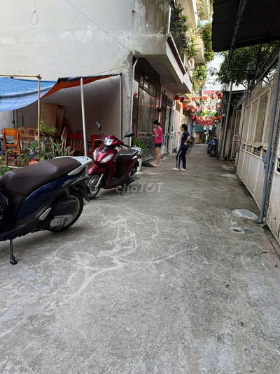 Bán đất Viện Rau 35,3 m đường ô tô chỉ có 3,8 tỷ