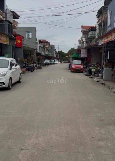 đất chợ xuân lương