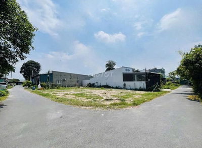 Mua đất tặng sổ 398m2 ở xã Trảng Bàng, 2 mặt tiền, SHR, giá 800 triệu