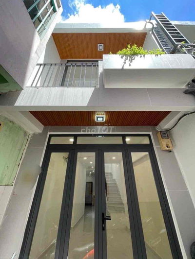 Bán nhà đường Hưng Phú Q8 nhà mới rộng rãi gần Cầu Chữ Y
