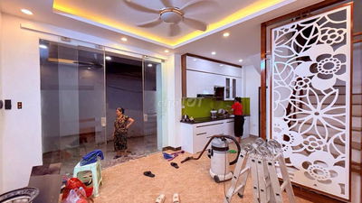 TRẦN THÁI TÔNG - NHÀ ĐẸP Ở NGAY - GẦN Ô TÔ - TẶNG FULL NỘI THẤT