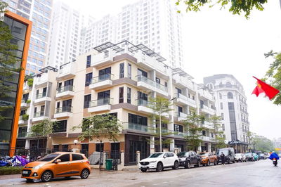 Nhà phố MAI DỊCH - CẦU GIẤY, 125m2 x 5T, MT:5x25m vỉa hè quanh nhà.
