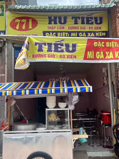 cho thuê gác rộng mặt tiền đường Tân Kỳ Tân Quý.