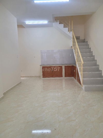 Nhà đẹp sát hẻm oto Vạn Kiếp, 33m2, sẵn dòng tiền nhỉnh 4tỷ