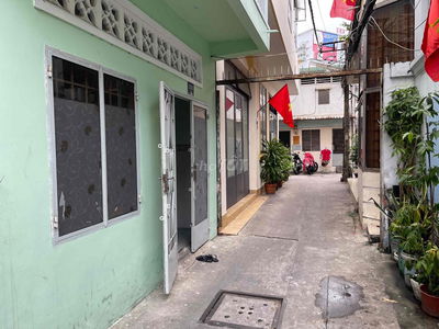 Chính chủ cho thuê nhà nguyên căn 55m2, giáp quận 1,  gần trường