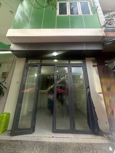 Bán nhà mặt tiền 2PN, 1 trệt 1 lầu, chỉ nhỉnh 5 tỷ, nhà kiên cố, SHR