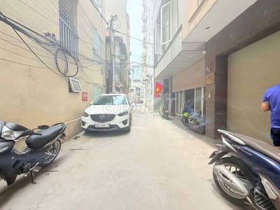 Bán nhà phố linh lang phường cống vị quận Ba đình