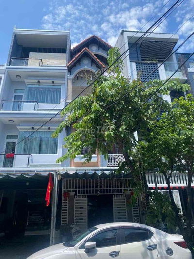 Chủ về quê BÁN GẤP! Nhà 3 tầng Đỗ Xuân Hợp, 63m2, hẻm ô tô 5m.CHỈ 6 TỶ