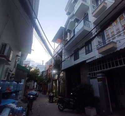 CHỈ 100 TR/M2 2 TẦNG 22MV KẾ KDC HIM LAM Đ. HOÀNG TRỌNG MẬU P TÂN HƯNG