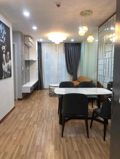 Chính chủ cho thuê Diamond Riverside Quận 8. Full nội thất cao cấp.