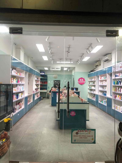 cho thuê cửa hàng mặt phố Vạn Bảo - Ba Đình