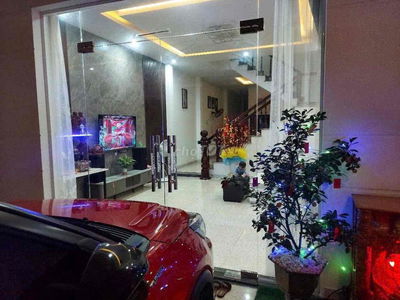 Bán nhà 2 mê đường 7m5 Vùng trung Sát FPT