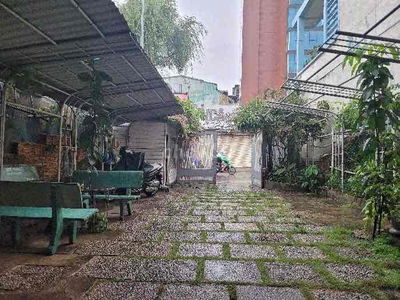 Chủ đi nước ngoài bán nhà MT Nguyễn Kiệm 6,9x23m 4 tầng nhỉnh 27 tỷ