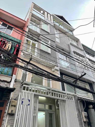 Bán gấp nhà Q.3 cách Hoàng Sa 20m 5 tầng 6PN,6wc giá nhỉnh 7 tỷ