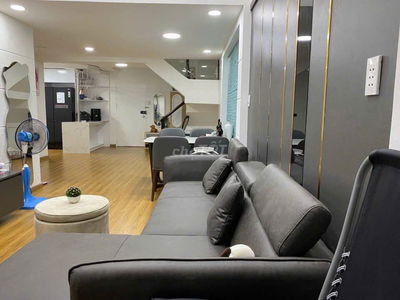 Cho thuê Duplex Sky Garden 1,3PN,nội thất cao cấp,có thể ở liền