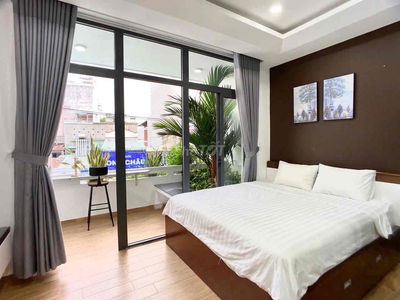Cho thuê căn hộ 1PN tách bếp - có ban công - rộng 35m2 - Hoàng Sa Q3