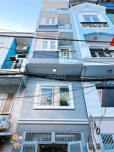 Bán gấp nhà đường 25 quận 4, 28.9x3.65x3 tầng, HXH, chỉ 3tỷ380, có sổ