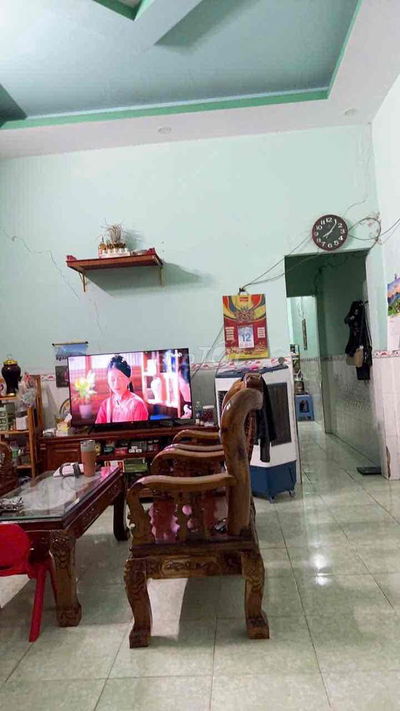 Bán Nhà SHR 1 Lầu 3pn 2wc..Hẻm 3m sát ra Trần Thị Cờ.Dt:4x15m