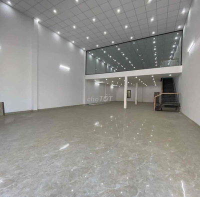 Cho thuê mặt bằng ngang 10m đường Nguyễn Hữu Thọ