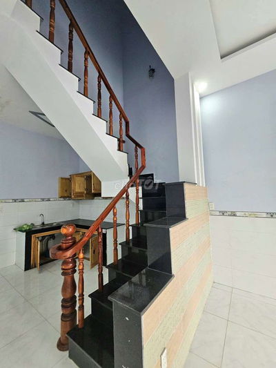 Chính chủ cần cho thuê nhà ấp Hậu Hòa 2, 2 tầng, khu an ninh.
