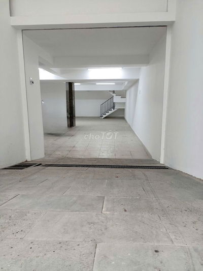 NHÀ ĐƯƠNG SỐ TÂN QUY 1 HẦM 1 TRỆT 3 LẦU ST 6PN 8WC NTCB