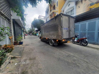270M2, 10x28M, HẺM XE TẢI GẦN ỦY BAN NHÂN DÂN QUẬN 11