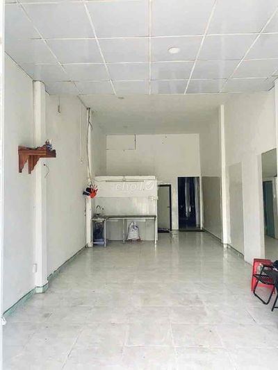 Mặt tiền Tân Sơn sân golf 100m2 gấp 13,9tỷ