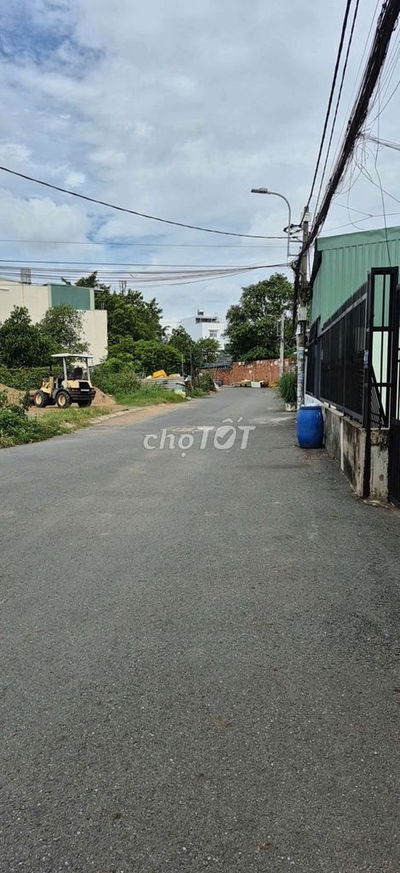 KHO, XƯỞNG NGAY PHẠM VĂN ĐỒNG, ĐƯỜNG TẢI TẬN NƠI 400m2