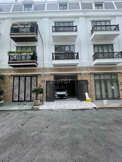 Nhà hẻm nội khu Hà Huy Giáp, ngay ngã tư Ga cạnh Gò Vấp