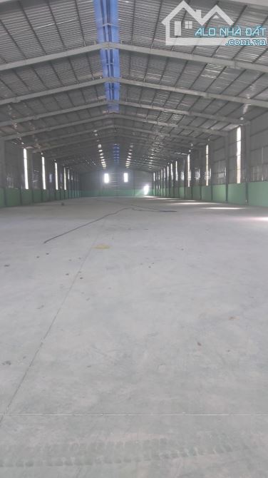 Cho thuê kho xưởng 1200m2 giá 45tr Tân Uyên Bình Dương