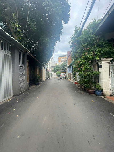 NHÀ 2 LẦU,  NGUYEEYEENX THỊ KIỂU,  TTH,  Q12,  SAU LƯNG METRO 4.8 TỶ