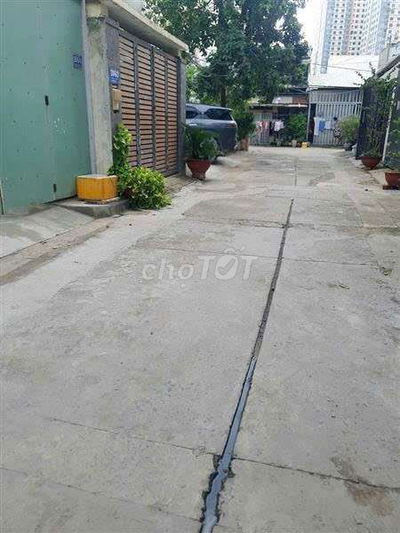 Bán nhà 4 tầng mặt hẻm Nguyễn Duy Trinh