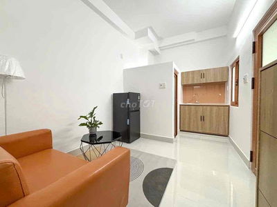 CHÍNH CHỦ CHO THUÊ CĂN HỘ STUDIO FULL NỘI THẤT