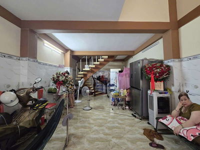 Bán nhà vị trí tiện kinh doanh hẻm xe hơi Nguyễn Thị Tần P2 Q8