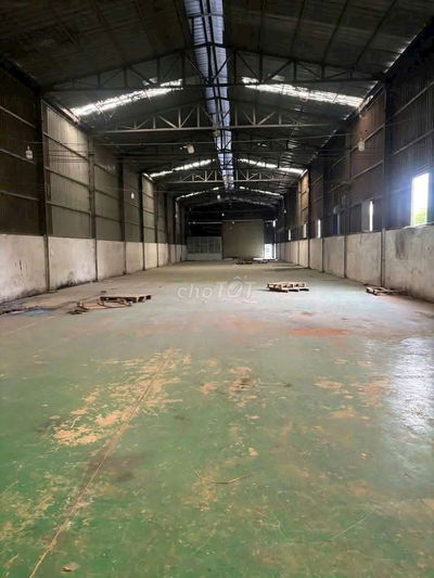 CHO THUÊ XƯỞNG 1300M GIÁ THUÊ 40 TRIỆU
