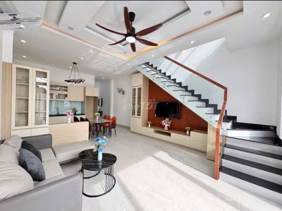 Bán Nhà DTS 46,8m2 SR giá 1ti750 Đường Nguyễn Triệu Luật,Bình Tân