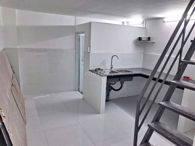 Hoa Hồng 1% - Bán nhà  Nguyễn Văn Cừ, Q1, HCM giá tốt, 49m2