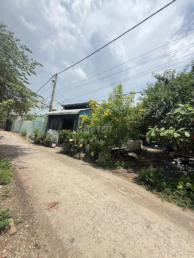 Bán gấp lô đất nở hậu 165m2 giá rẻ, hẻm xe hơi, Phường Trường Thọ