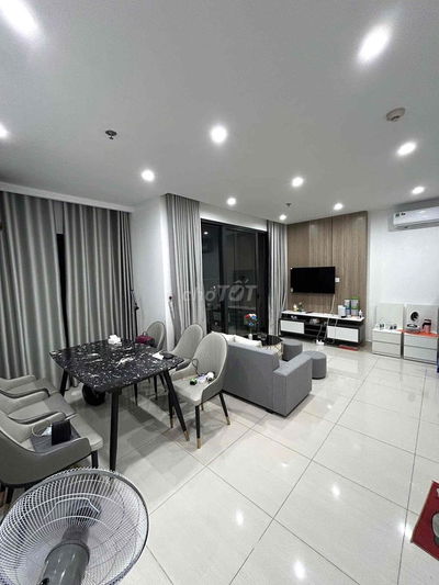 CHO THUÊ CĂN HỘ VINSMART-65M2-2N1K-FULL ĐỒ-CĂN GÓC-GIÁ 12Tr/THG