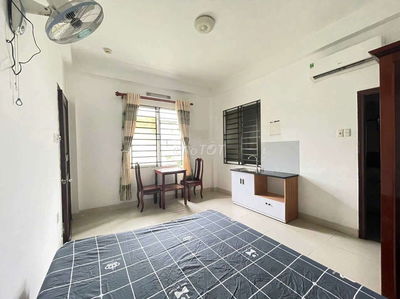 Cho thuê phòng trọ có gác  30m2 giá rẻ kế bên Đại Học Nguyễn Tất Thành