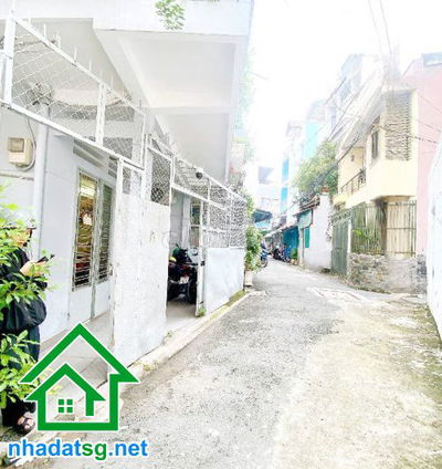 TRƯỜNG CHINH – P.12 TÂN BÌNH – NHÀ 55M² – NGANG HƠN 4M – 2 TẦNG