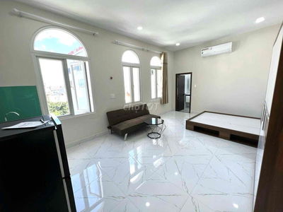 Siêu Phẩm Studio 40m2🎊Cửa Sổ Thoáng Mát✨Full NT 🎉Ngay Trung Tâm