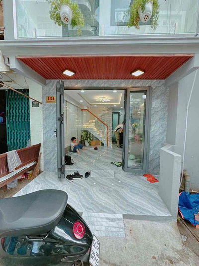 Chính chủ bán nhà mt 184 Trần Văn Đang , Quận 3