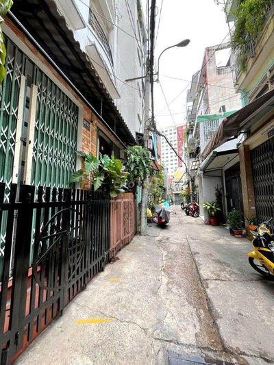 Cho thuê nhà nguyên căn, hẻm xe hơi đường Bùi Hữu Nghĩa - Bình Thạnh