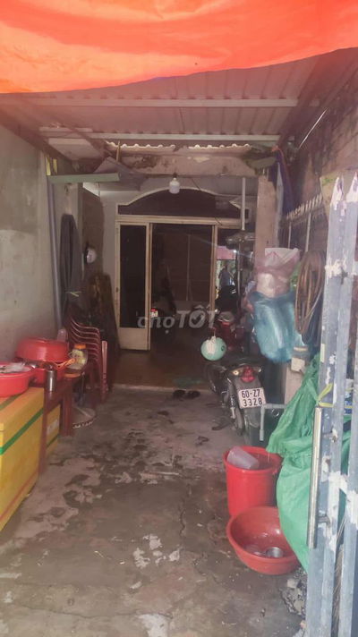 Bán gấp nhà mặt tiền Lê Thị Lơ Hóc Môn, DT 98m2, Giá chỉ  3.5 tỷ (TL)