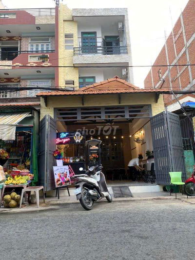 Nhà đẹp đường 10m khu nhà lầu đồng bộ
