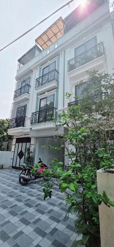 Bán nhà 67m xây 4 tầng đẹp ngõ thông ô tô ngủ trong nhà chỉ nhỉnh 4 tỷ